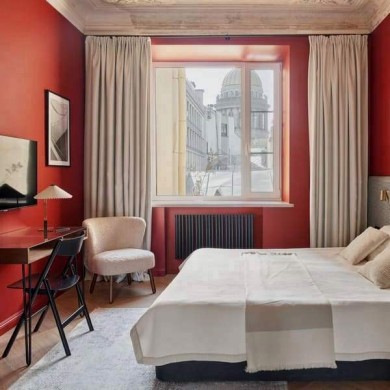 Трубчатый радиатор Empatiko Takt LR2-2032-200-51 Confident Black, нижнее, ВхШхГ 236х2032х96