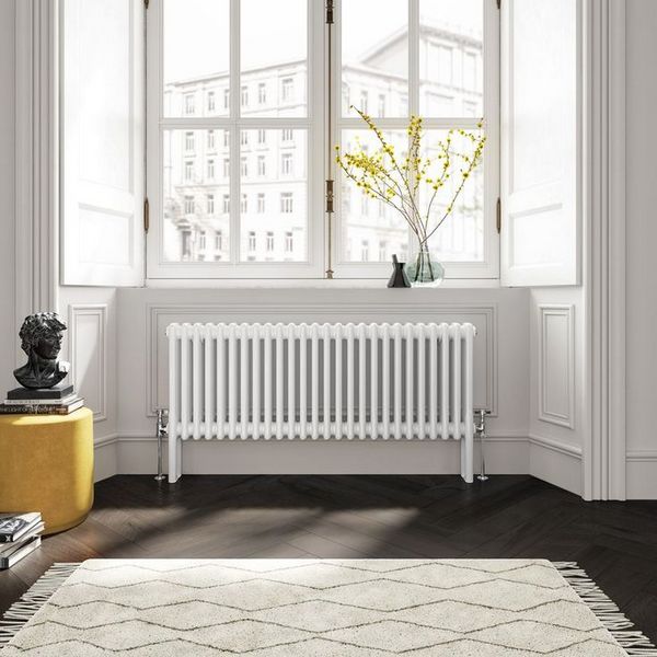 Трубчатый радиатор Rifar TUBOG 3042/7 B RAL 9016 белый глянцевый, боковое, ВхШхГ - 415х322х107
