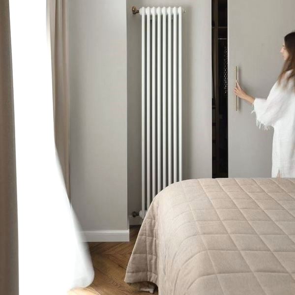 Трубчатый радиатор Velar 3110/18, нижнее подключение B50 без вентиля, ВхШхГ - 1100х810х100, 2875 Вт