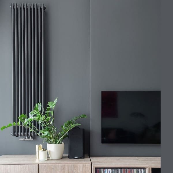 Трубчатый радиатор Velar 3120/10, нижнее подключение B50 без вентиля, ВхШхГ - 1200х450х100, 1818 Вт