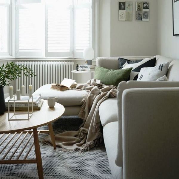 Трубчатый радиатор Velar 3055/5, нижнее разнесённое VLR с вентилем, ВхШхГ - 550х225х100, 440 Вт