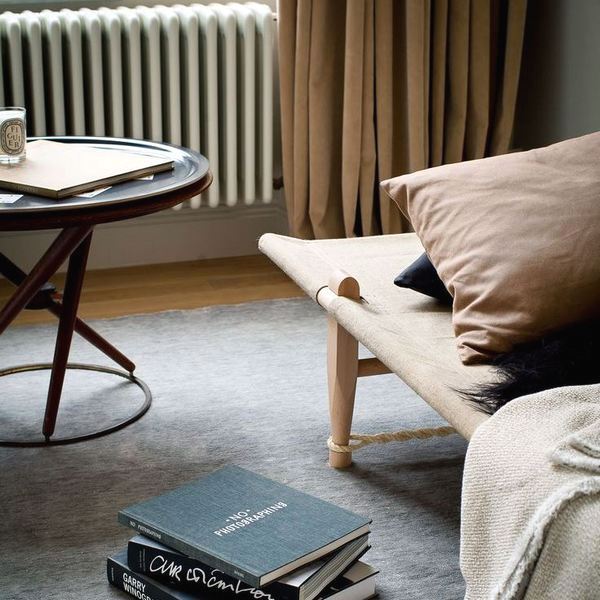 Трубчатый радиатор Velar 3057/13, нижнее разнесённое VLR с вентилем, ВхШхГ - 570х585х100, 1174 Вт