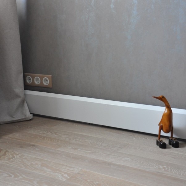 Тёплый плинтус