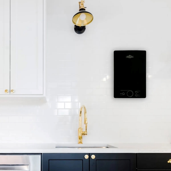 Электрический проточный водонагреватель PRIMOCLIMA AMOR 8.8 кВт, чёрный