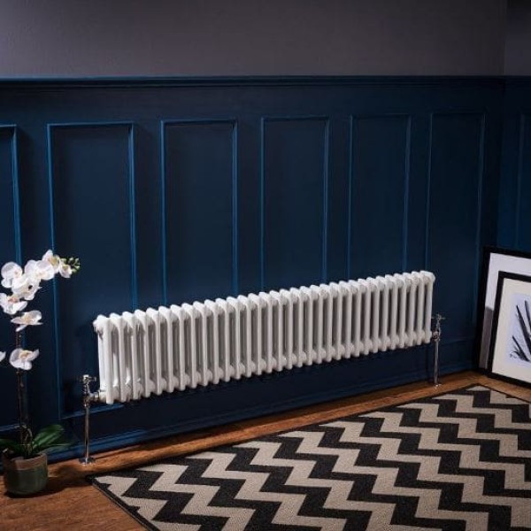 Трубчатый радиатор Arbonia 3037/10, нижнее подключение с вентилем №69 ТВВ, белый цвет