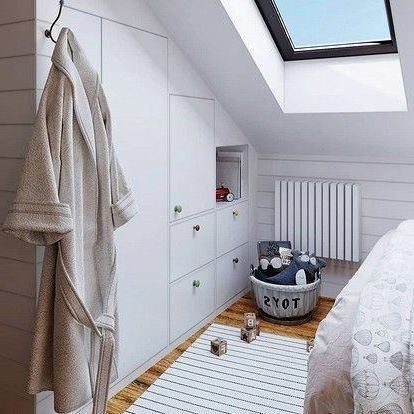 Трубчатый вертикальный радиатор Caldo Cube-800-7с-340-U с профилем 40х40, нижнее разнесённое